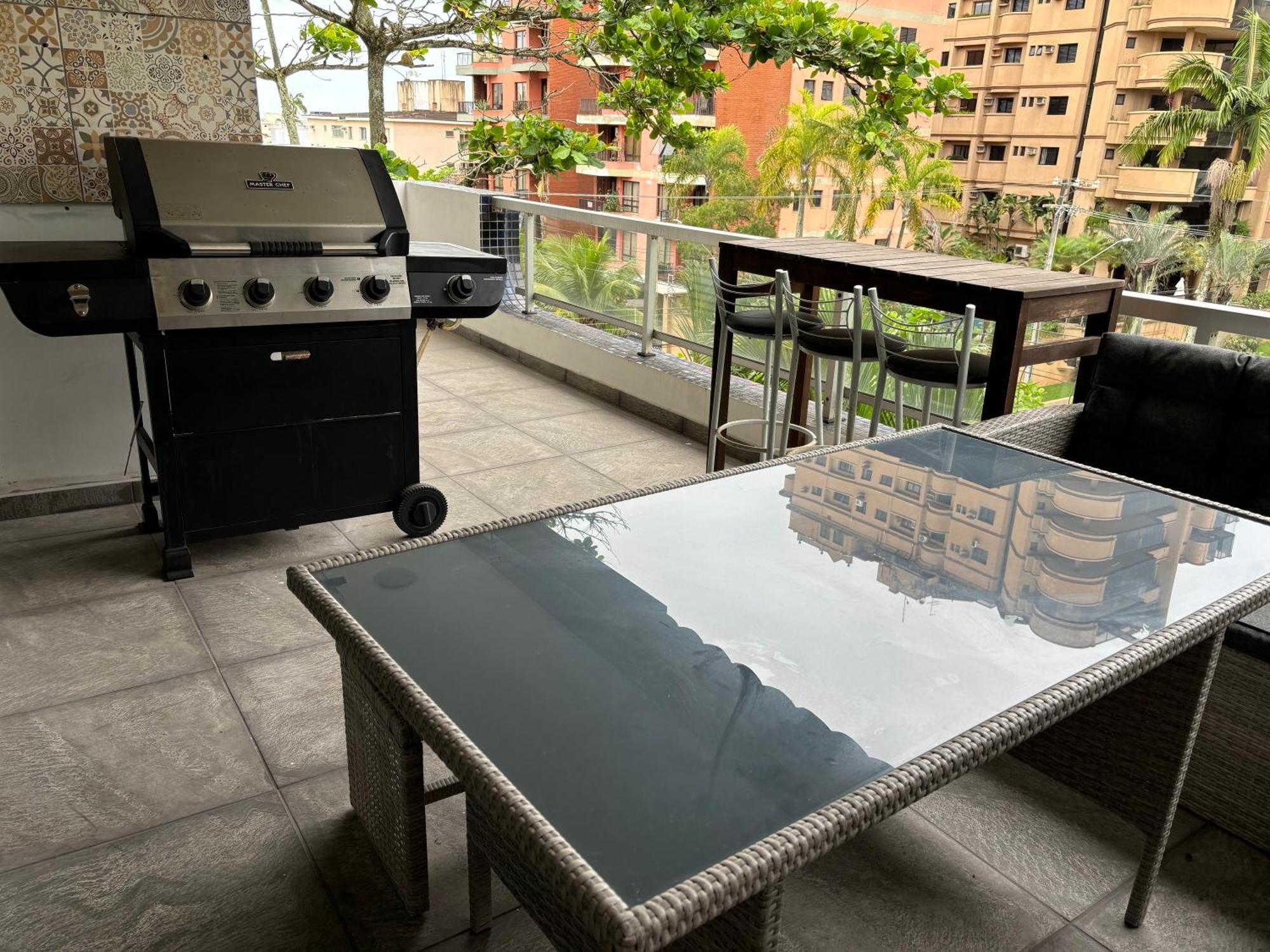 Enseada Apartment Guaruja